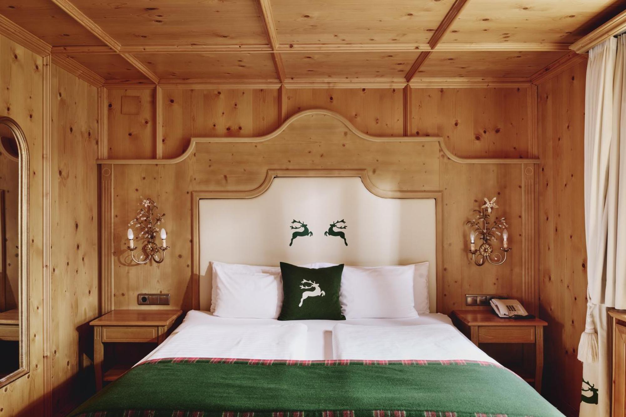 Burg Hotel Oberlech Ngoại thất bức ảnh