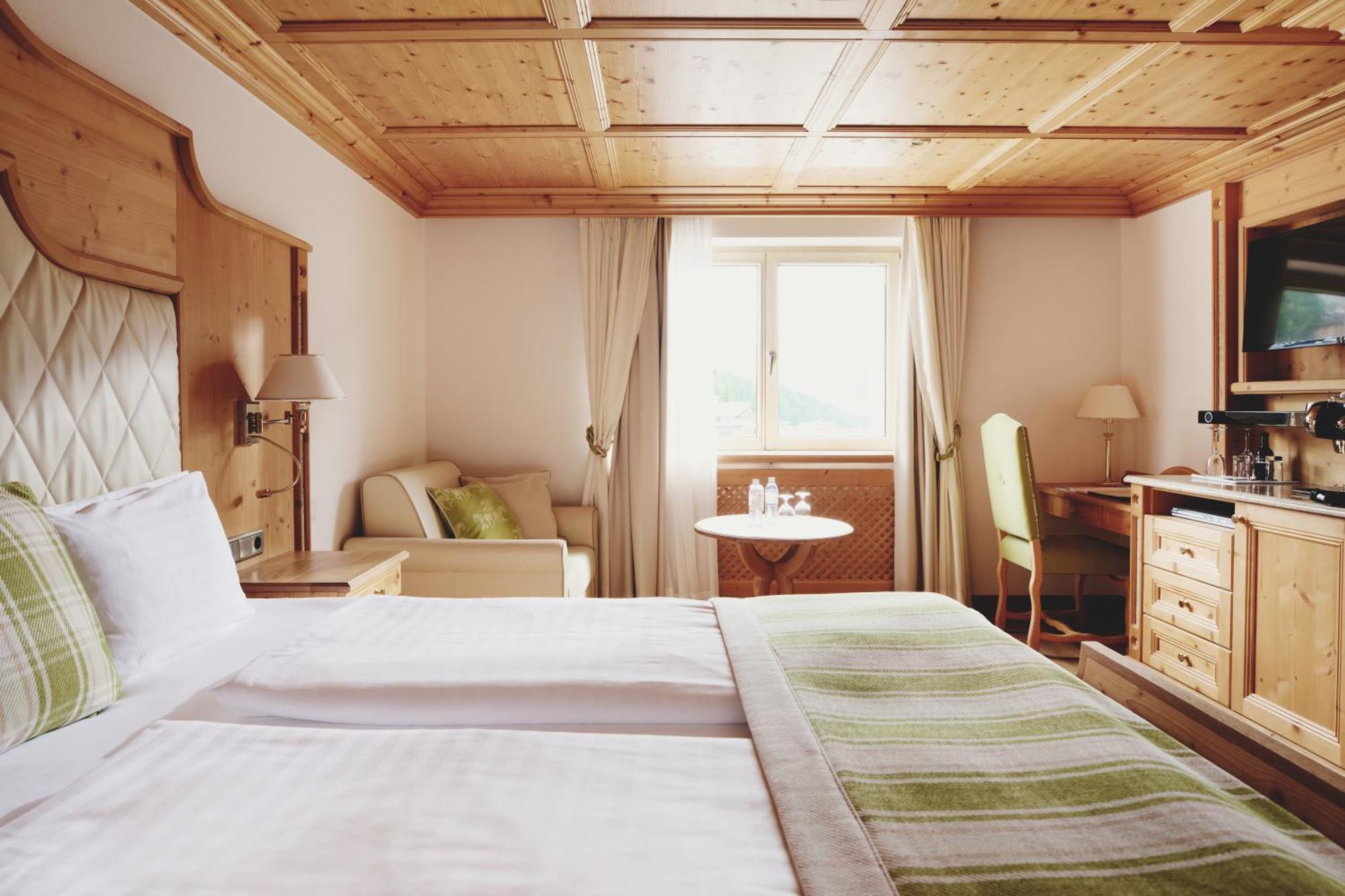 Burg Hotel Oberlech Ngoại thất bức ảnh