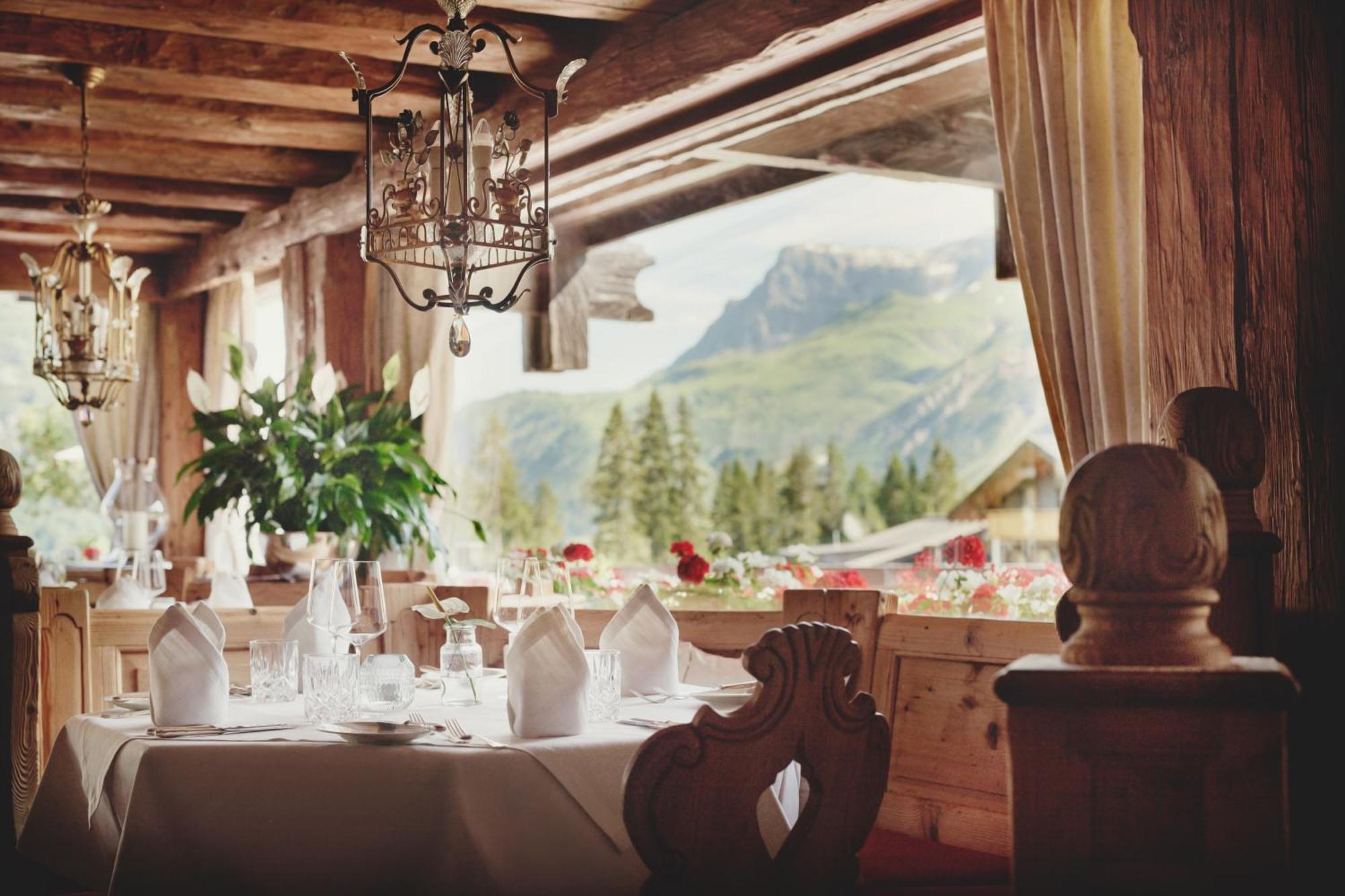 Burg Hotel Oberlech Ngoại thất bức ảnh