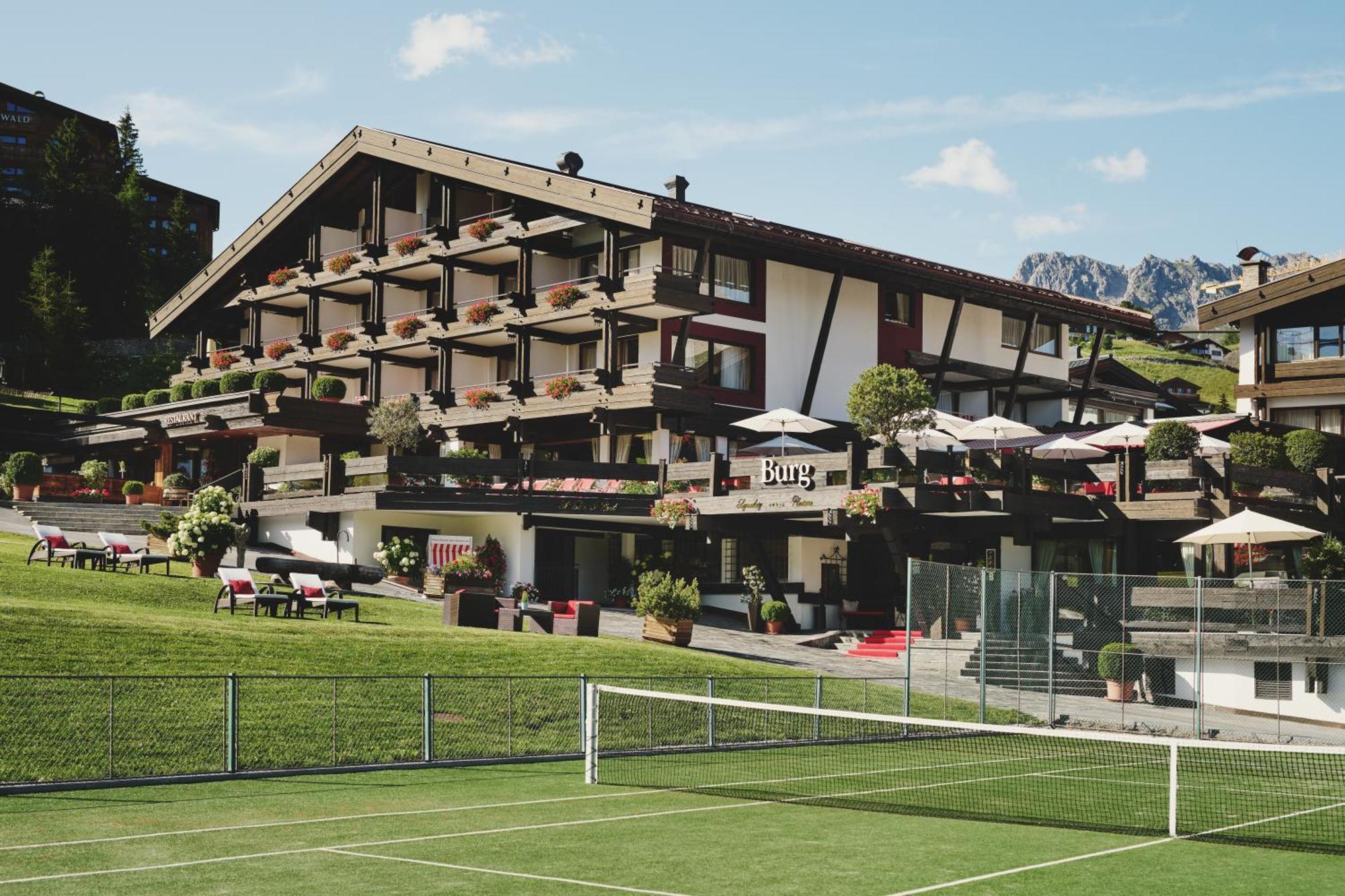Burg Hotel Oberlech Ngoại thất bức ảnh